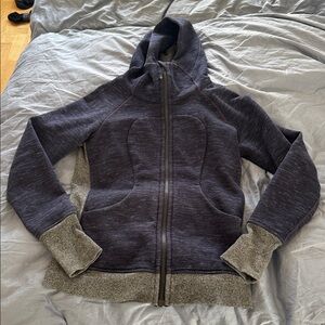 LULULEMON scuba hoodie navy heather/grey EUC 6